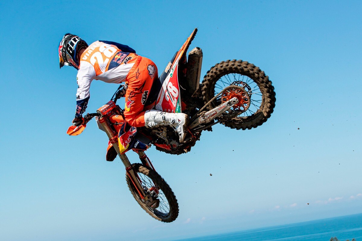 Tom Vialle, altri quattro anni con KTM